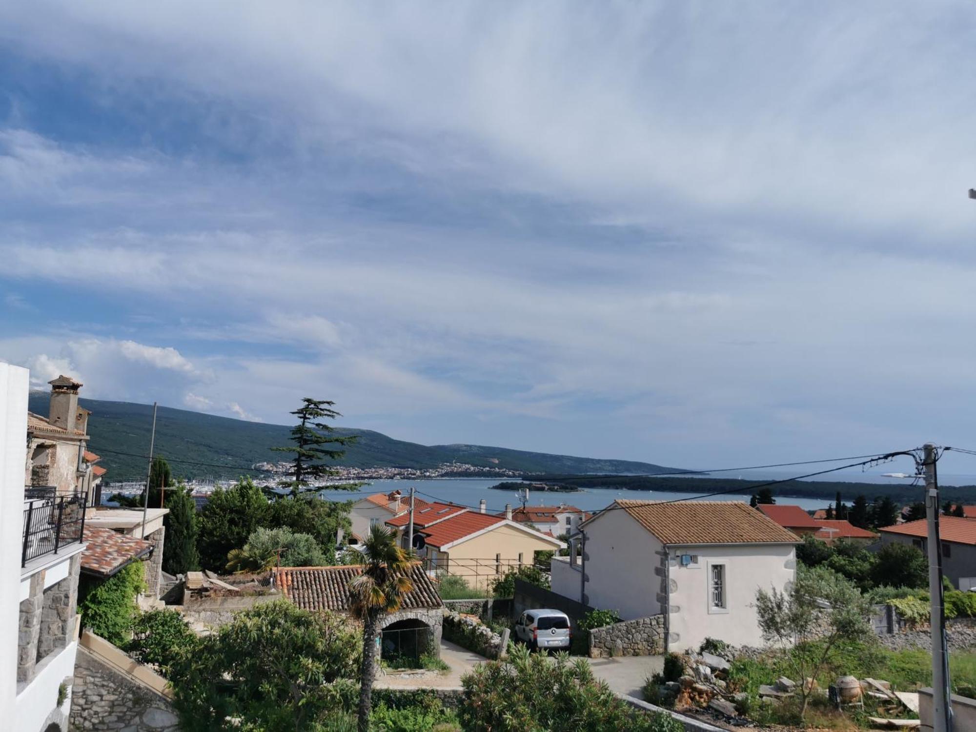Andrea With Pool And Seaview Kornić
